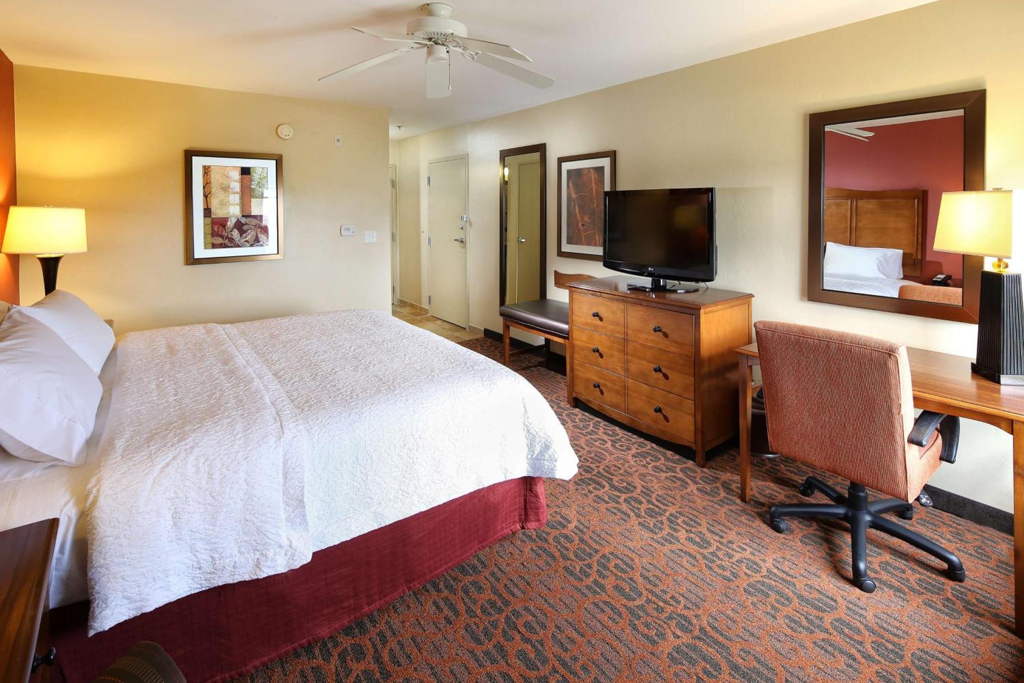 Hampton Inn & Suites Tucson Mall Casas Adobes Exterior photo